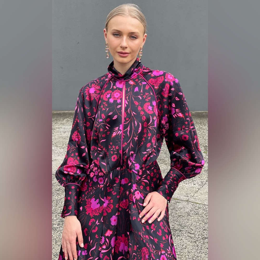 Sabina Musayev NEW ELODIA Long Sleeve Back Cut Out Black Floral Dress Sz S $865 - Picture 3 of 16
